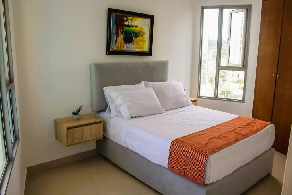 Nuevo! Hermoso Apto Frente A La Playa! Cartagena